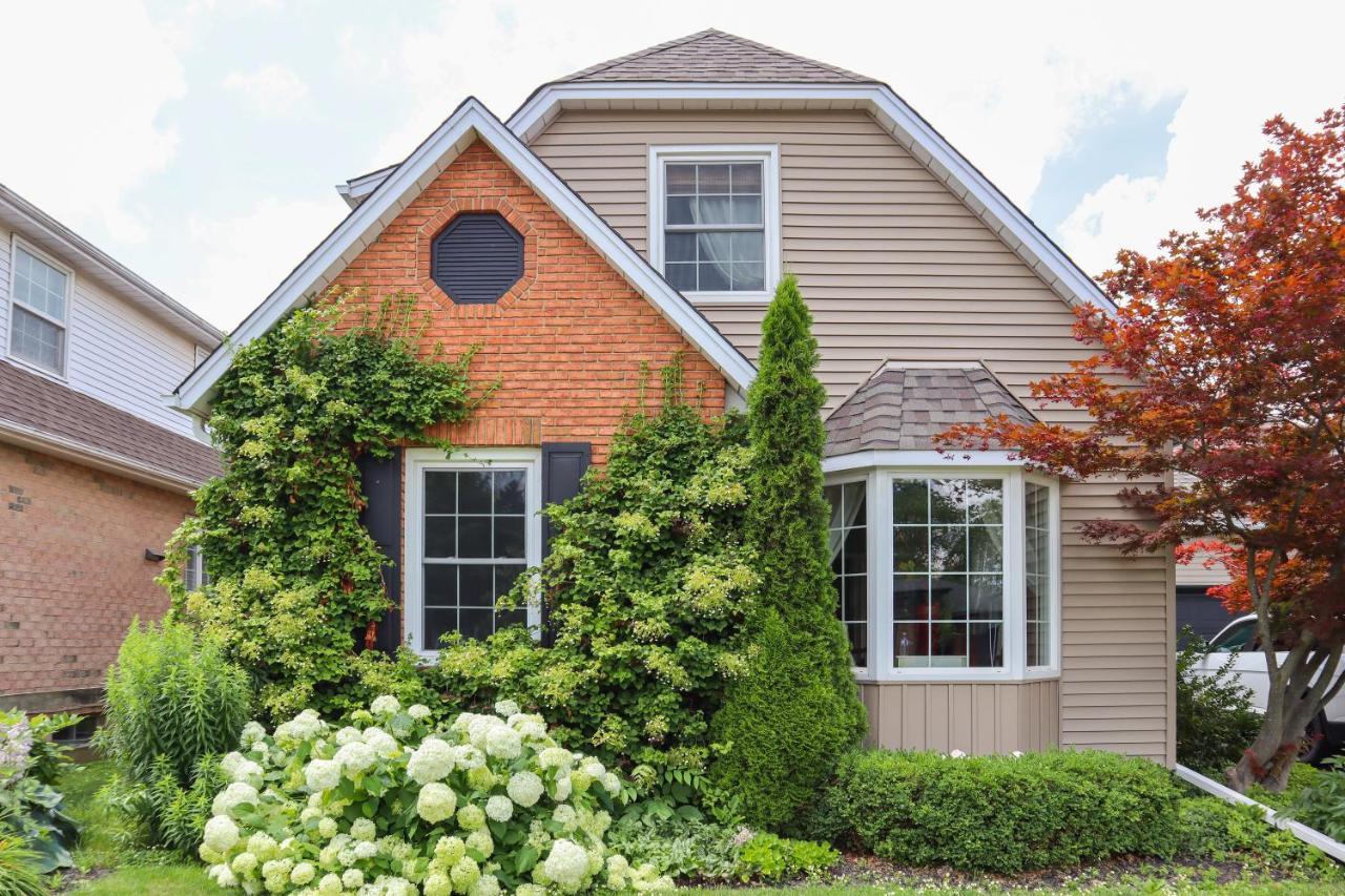 The Promenade Cottage License # 002-2023 Niagara-on-the-Lake Exterior photo